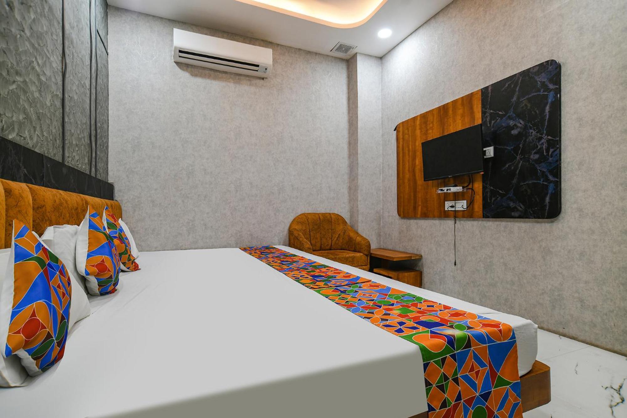 Fabexpress Orbit Otel Ujjain Dış mekan fotoğraf