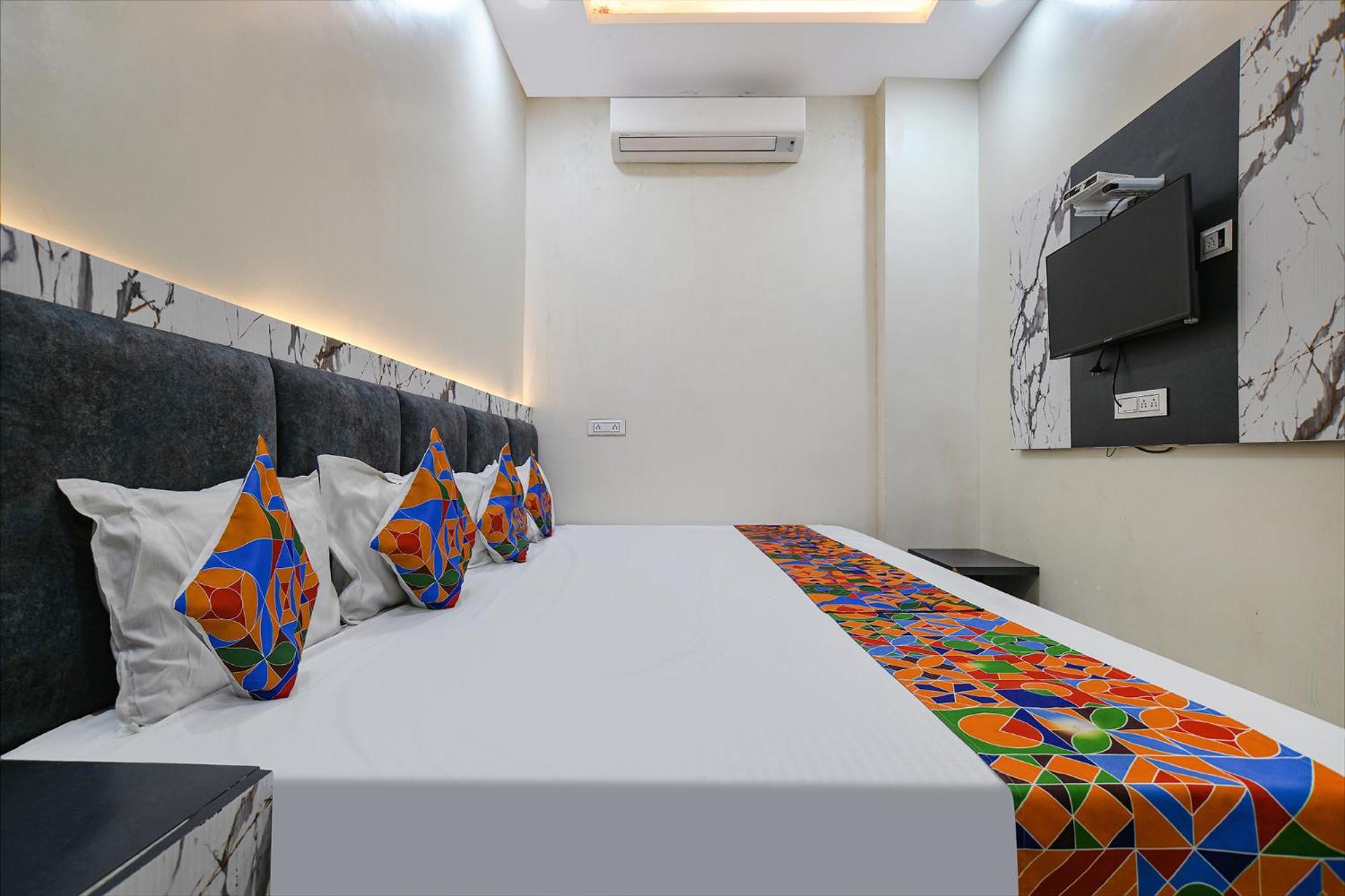 Fabexpress Orbit Otel Ujjain Dış mekan fotoğraf