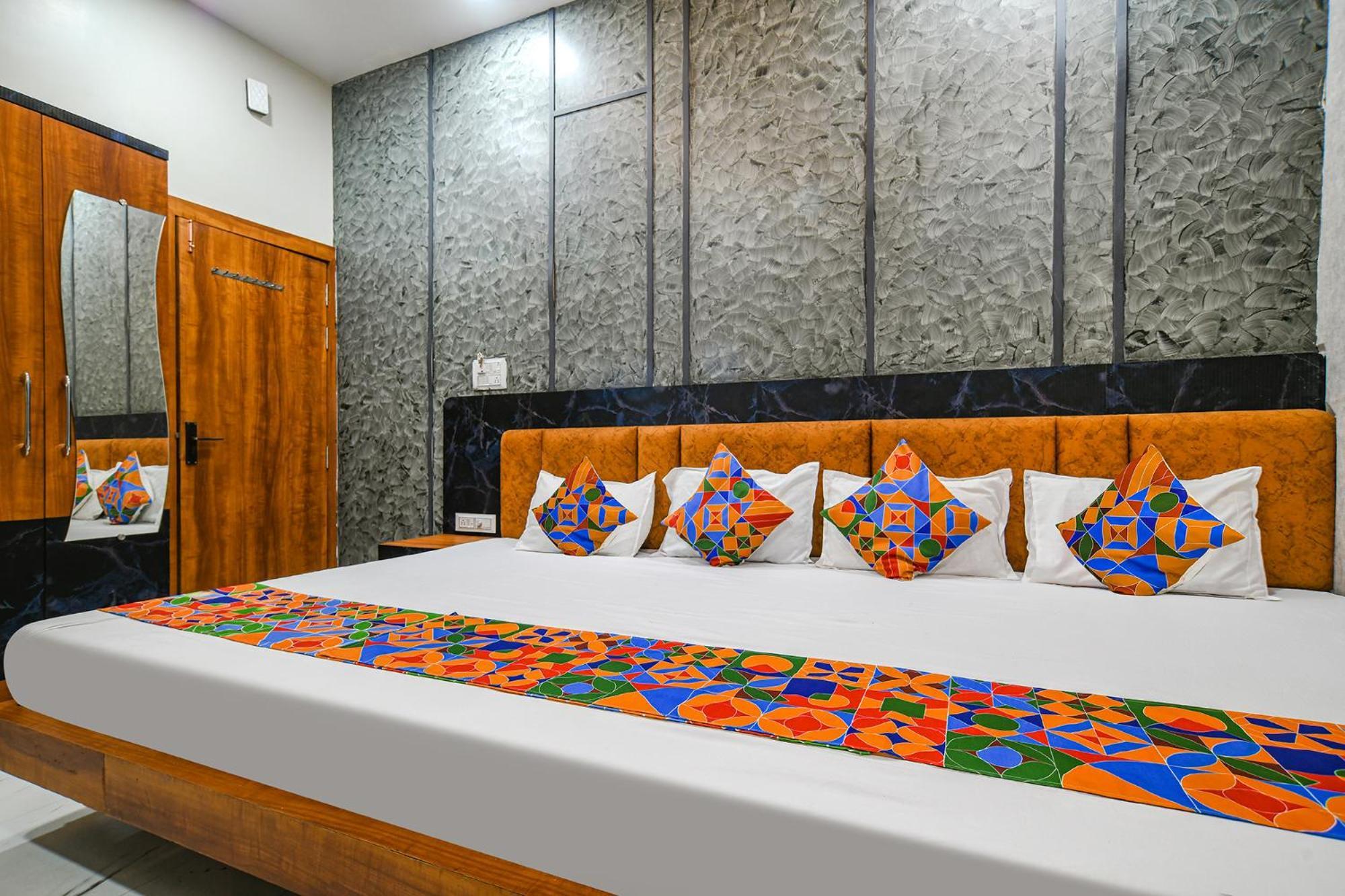 Fabexpress Orbit Otel Ujjain Dış mekan fotoğraf